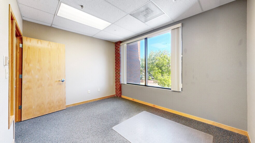 More Photos Of 2695 W Eisenhower Blvd, Loveland Office For Lease