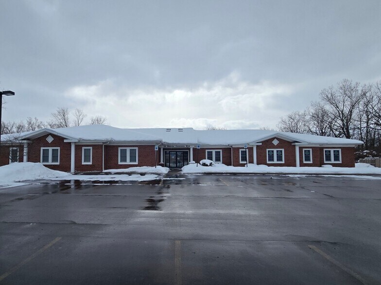 More Photos Of 45 Webster Commons Blvd, Webster Medical For Sale