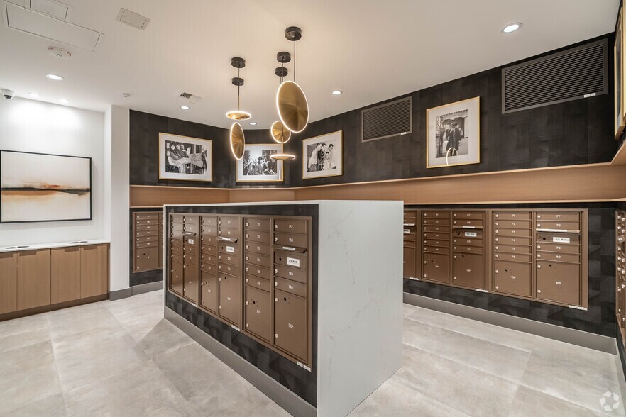More Photos Of 110 Roy St, Seattle Apartments For Lease