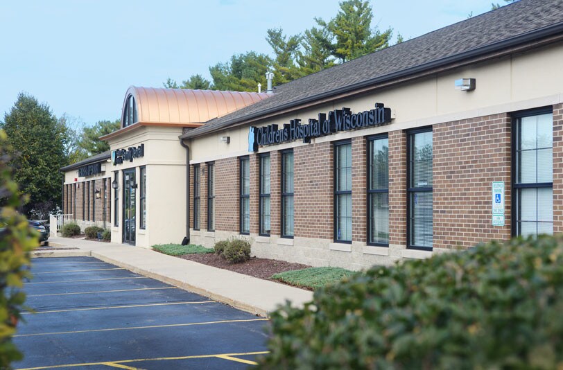 More Photos Of 8500 75th St, Pleasant Prairie Medical For Lease