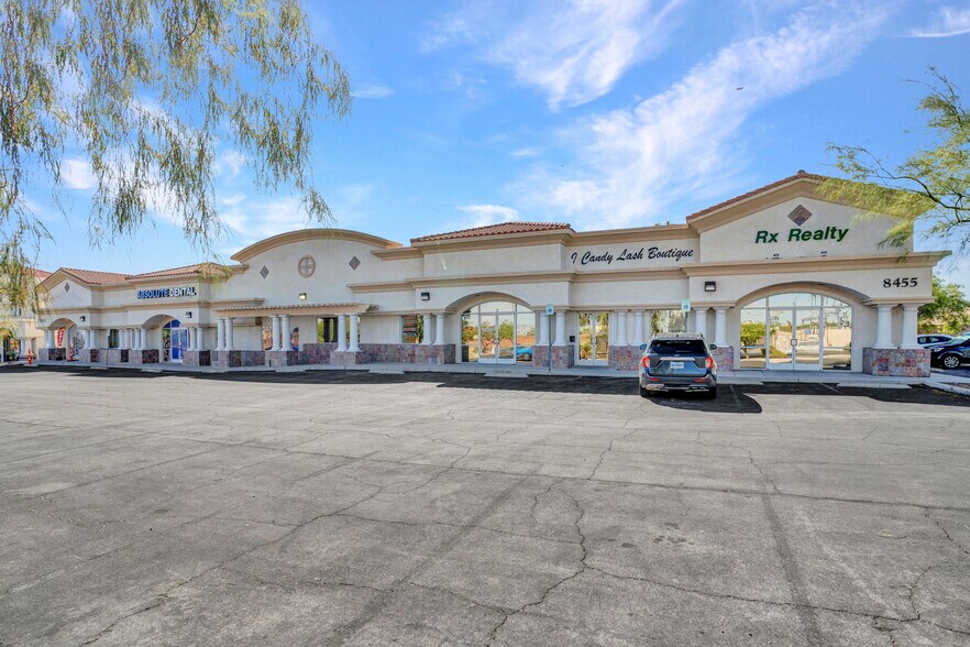 More Photos Of 8455 W Flamingo Rd, Las Vegas Medical For Sale