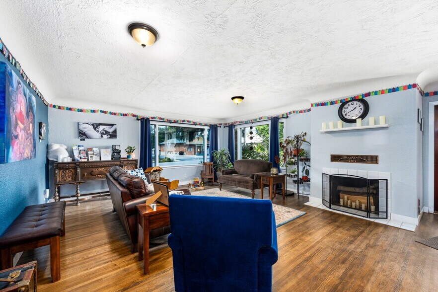 More Photos Of 1048 N 3rd St, Coeur d'Alene Office For Sale