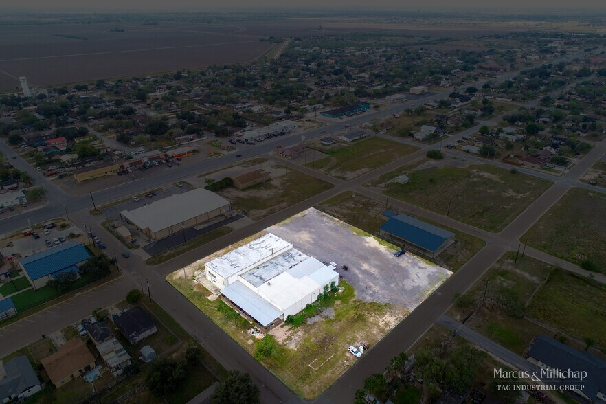 More Photos Of 218 Industrial Street, Edcouch Warehouse For Sale