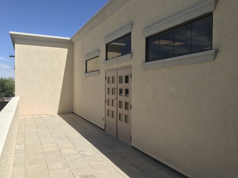 More Photos Of 1310 W St Marys Rd, Tucson Medical For Lease
