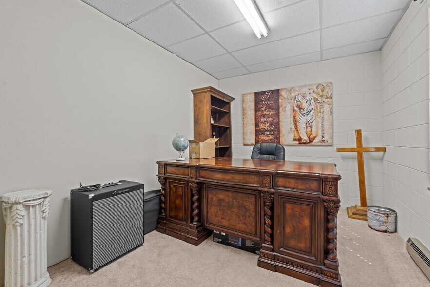 More Photos Of 2807 Sandy Creek Church Rd, Sanford Office Residential For Sale