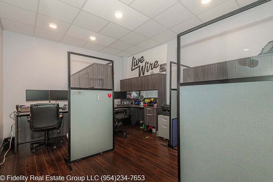 More Photos Of 3650 Coral Ridge Dr, Coral Springs Light Manufacturing For Lease