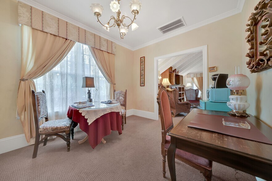 More Photos Of 77 Main St, Sutter Creek Hospitality For Sale