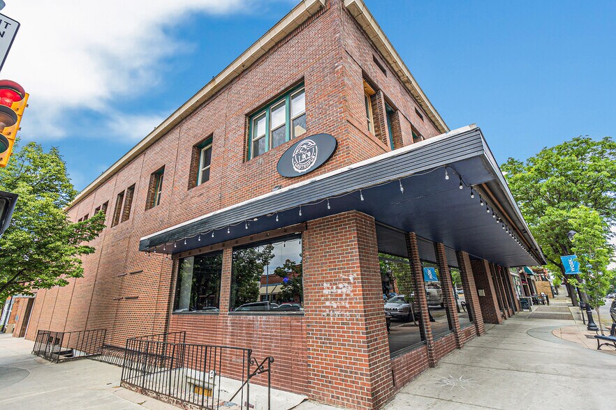 More Photos Of 380 Main St, Longmont Restaurant For Lease