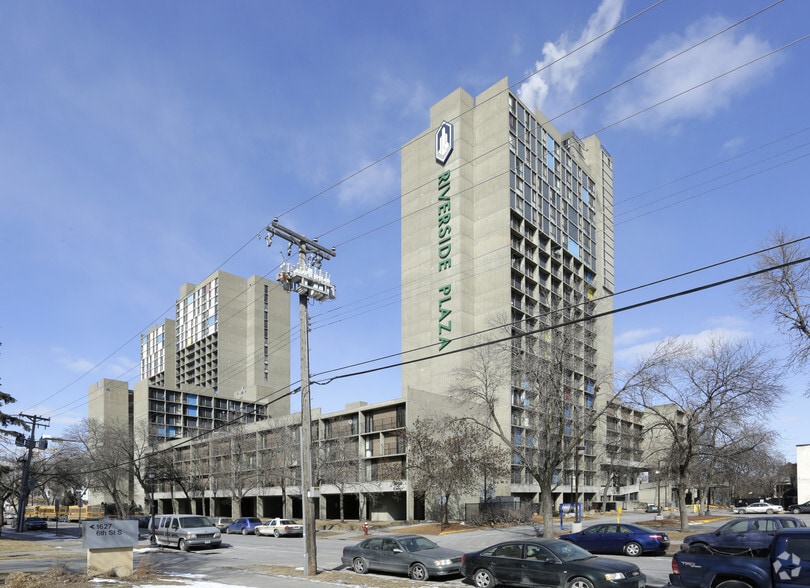 Primary Photo Of 1524 6th St, Minneapolis Apartments For Lease