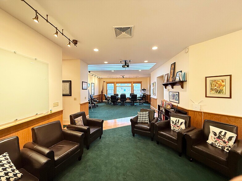 More Photos Of 341-343 Main St, Oneonta Office Residential For Sale