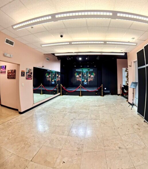 More Photos Of 200 E Dania Beach Blvd, Dania Beach Storefront Retail Residential For Lease