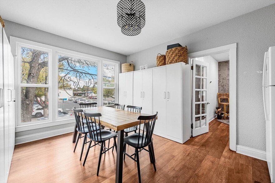 More Photos Of 348 Cernon St, Vacaville General Retail For Sale