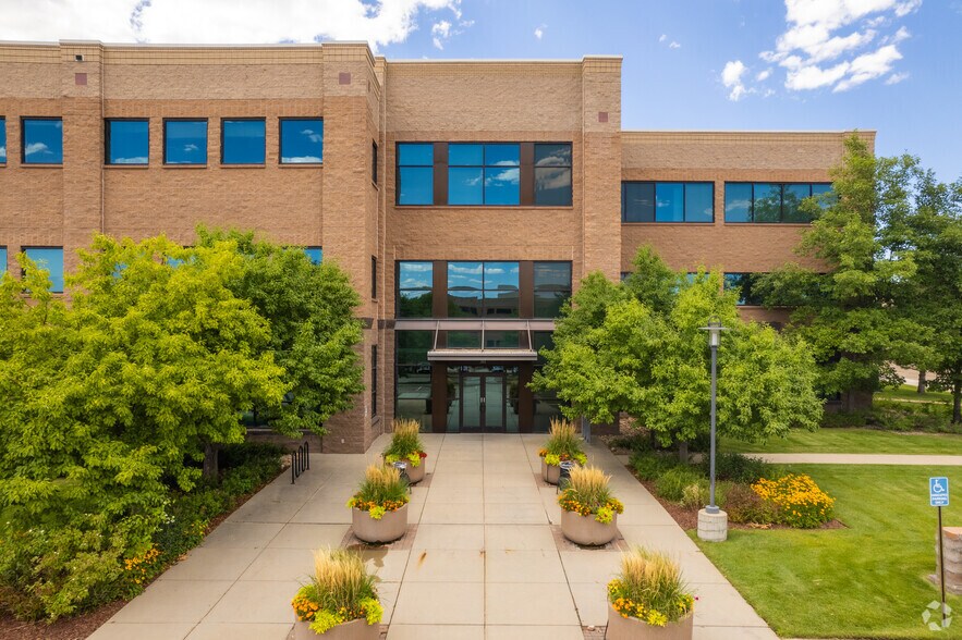More Photos Of 363 Centennial Pky, Louisville Office For Lease
