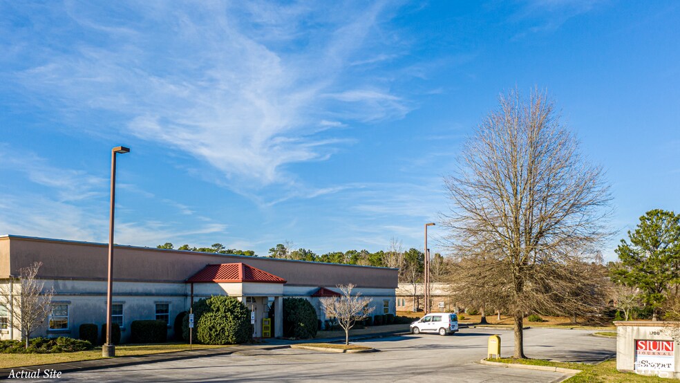 More Photos Of 3200 Wellons Blvd, New Bern Office For Sale