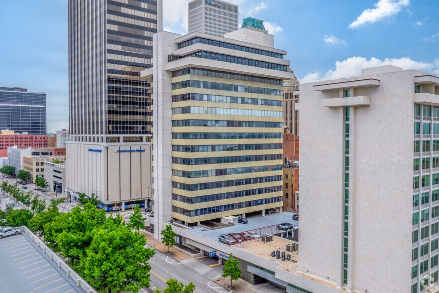 More Photos Of 601 S Boulder Ave, Tulsa Office For Sale