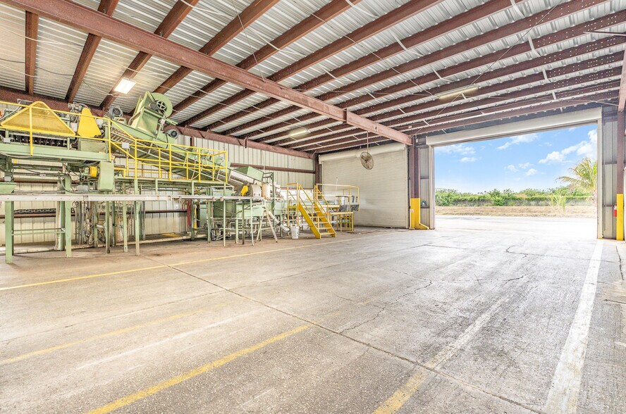 More Photos Of 2105 S Dock St, Palmetto Food Processing For Sale