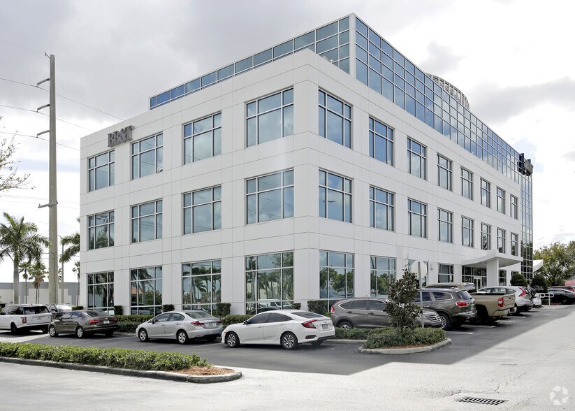 More Photos Of 2500 NW 107th Ave, Miami Office For Sale