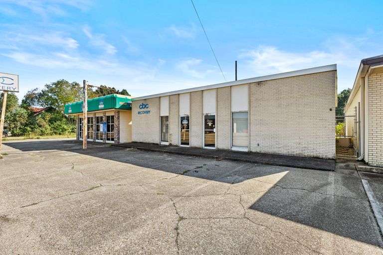 More Photos Of 1208 W Pine St, Hattiesburg Office For Lease