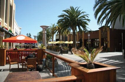More Photos Of 900 Veterans Blvd, Redwood City Office For Lease
