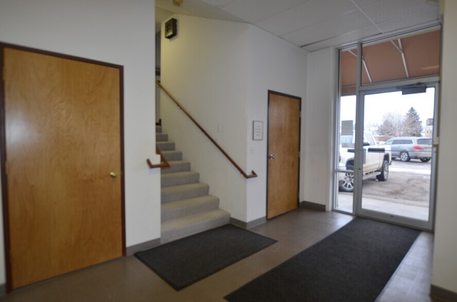 More Photos Of 4 S Idaho St, Dillon Office For Sale