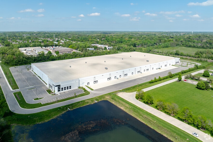 More Photos Of 1451 Sheldon Dr, Elgin Distribution For Sale