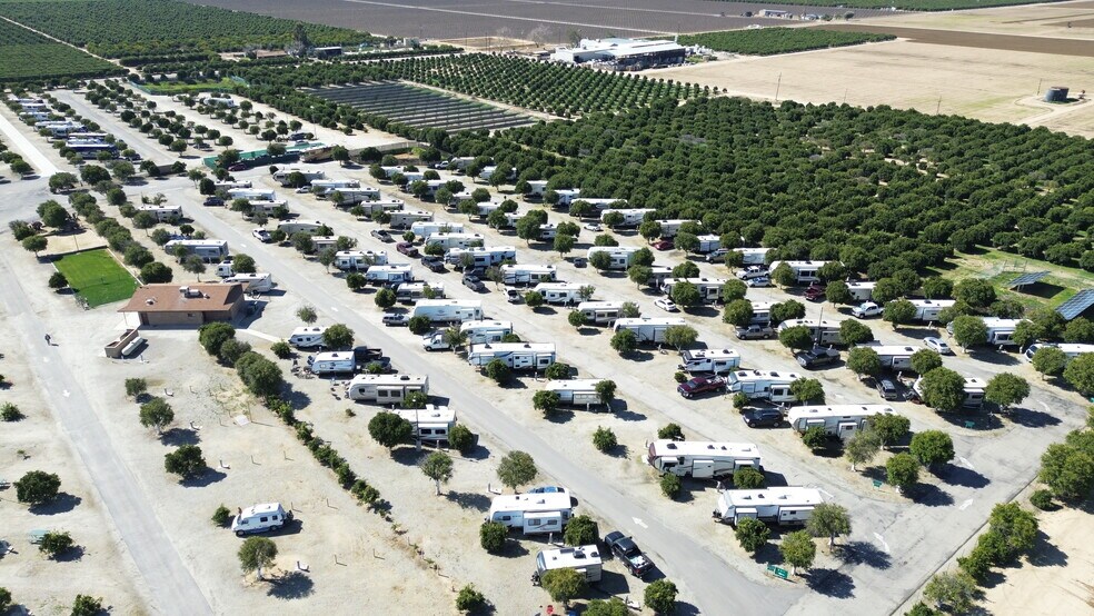 More Photos Of 1452 S Edison Rd, Bakersfield Trailer Camper Park For Sale