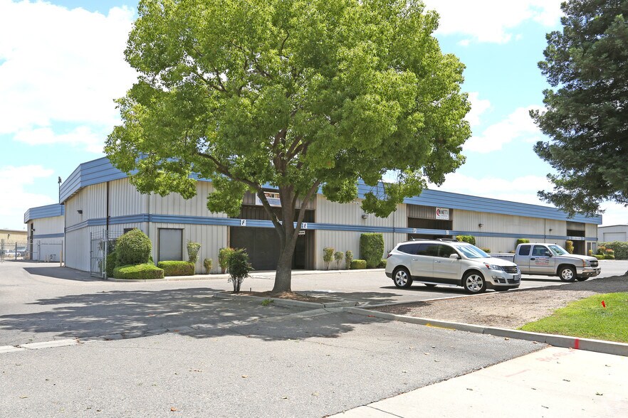 More Photos Of 450 Grogan Ave, Merced Warehouse For Lease