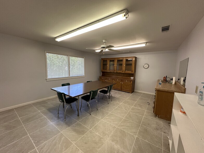 More Photos Of 3828 Capps Dr, Dallas Land For Sale