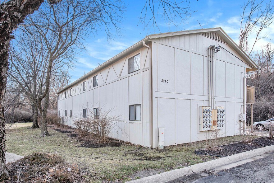 More Photos Of 3930-3950 N Cherry St, Kansas City Apartments For Sale