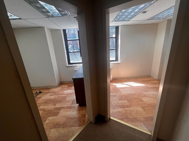 More Photos Of 235 E 22nd St, New York Apartments For Sale