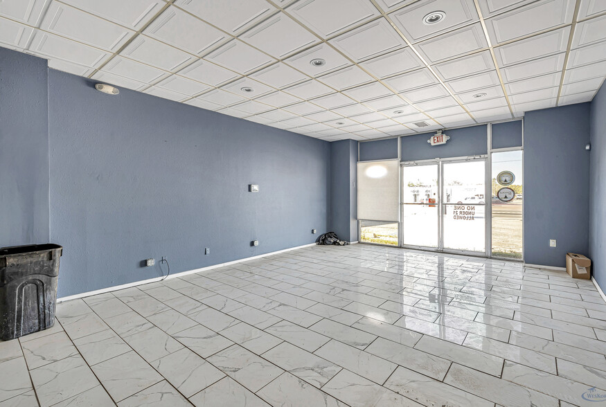 More Photos Of 3636 Andrews Hwy, Odessa Storefront For Lease