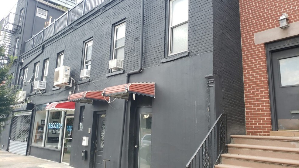 More Photos Of 561 Clinton St, Brooklyn Multifamily For Sale