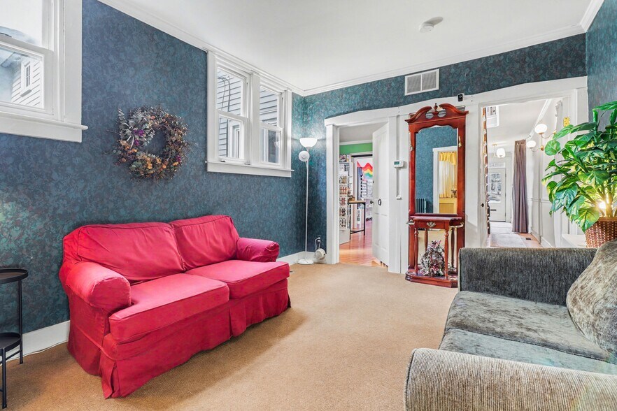 More Photos Of 55 E Main St, Lititz General Retail For Sale