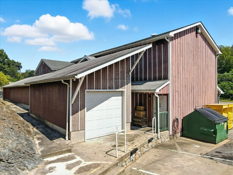 More Photos Of 1993 Milford Rd, East Stroudsburg Freestanding For Lease