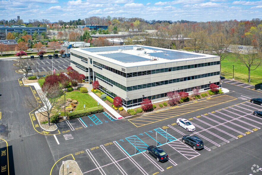 More Photos Of 205 Robin Rd, Paramus Office For Lease