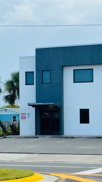More Photos Of 730 S Atlantic Ave, Ormond Beach Office For Lease