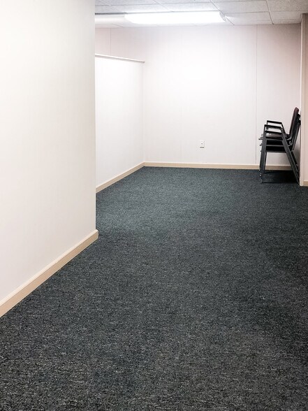 More Photos Of 5265 W Pierson Rd, Flushing Medical For Sale