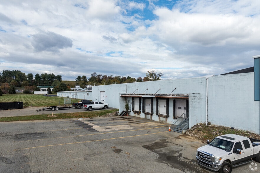 More Photos Of 738 W Cypress St, Kennett Square Manufacturing For Lease