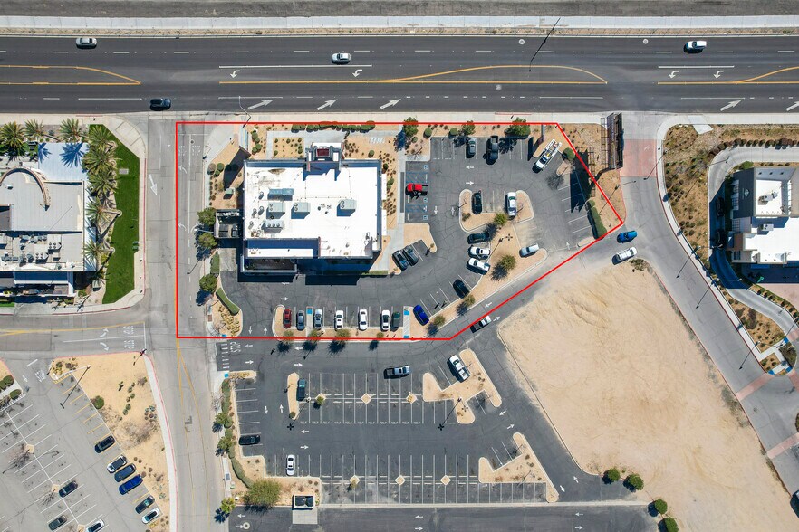 More Photos Of 11600 Amargosa Rd, Victorville Restaurant For Sale