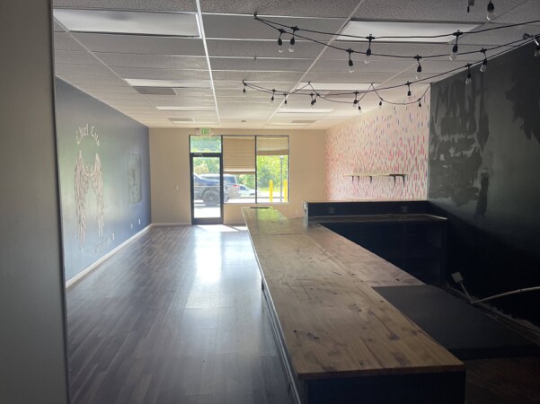 More Photos Of 1104-1106 2nd Ave E, Oneonta Unknown For Lease