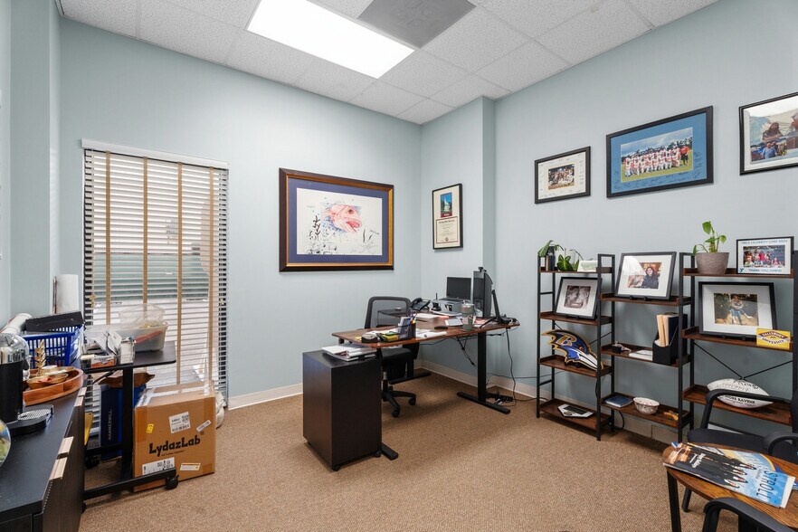 More Photos Of 2580-2590 SE Willoughby Blvd, Stuart Warehouse For Sale