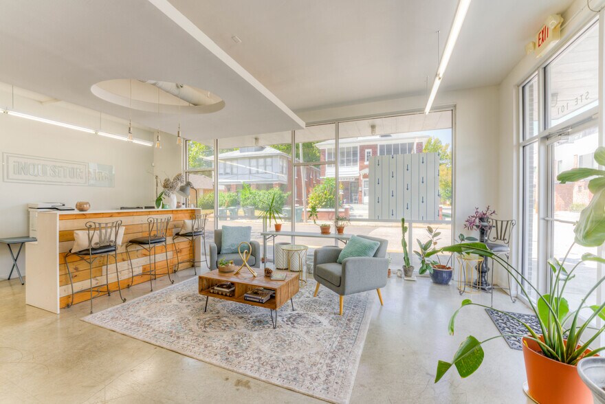 More Photos Of 2259 Young Ave, Memphis Apartments For Sale