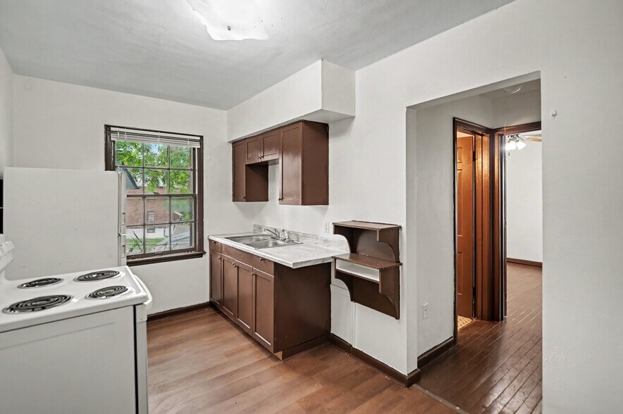 More Photos Of 2662-2678 N Main St, Dayton Apartments For Sale