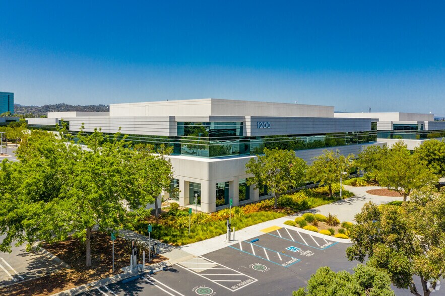 More Photos Of 1400 Bridge Pky, Redwood City Unknown For Lease