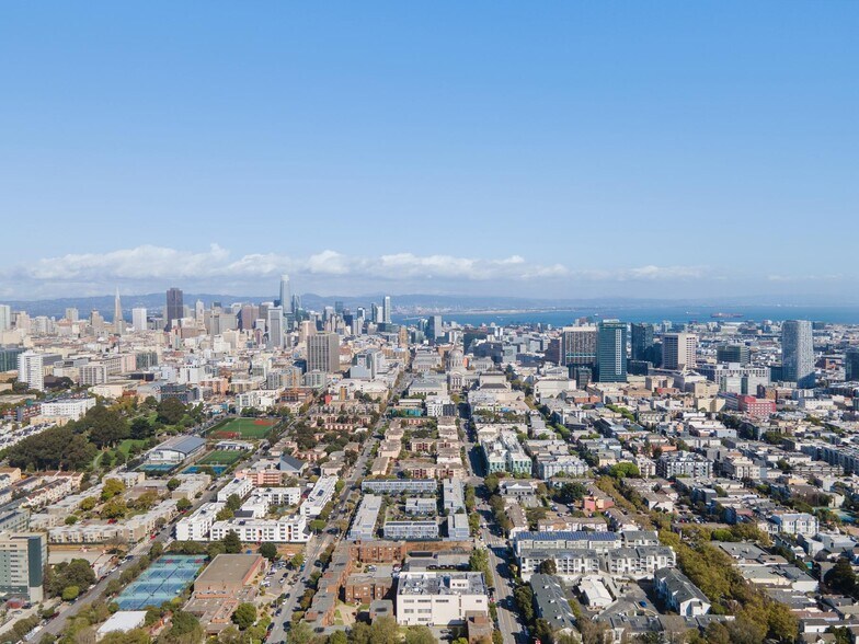 More Photos Of 924 Fulton St, San Francisco Apartments For Sale