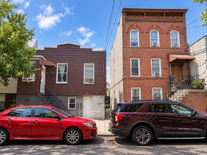 More Photos Of 3554 10th St, Astoria Land For Sale