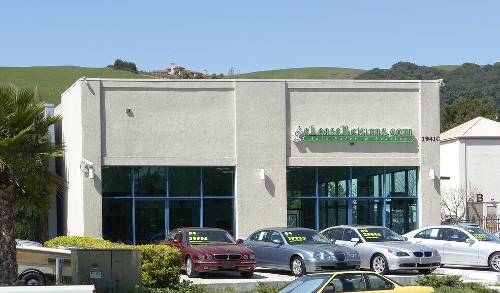 More Photos Of 1941 San Ramon Valley Blvd, San Ramon Showroom For Sale
