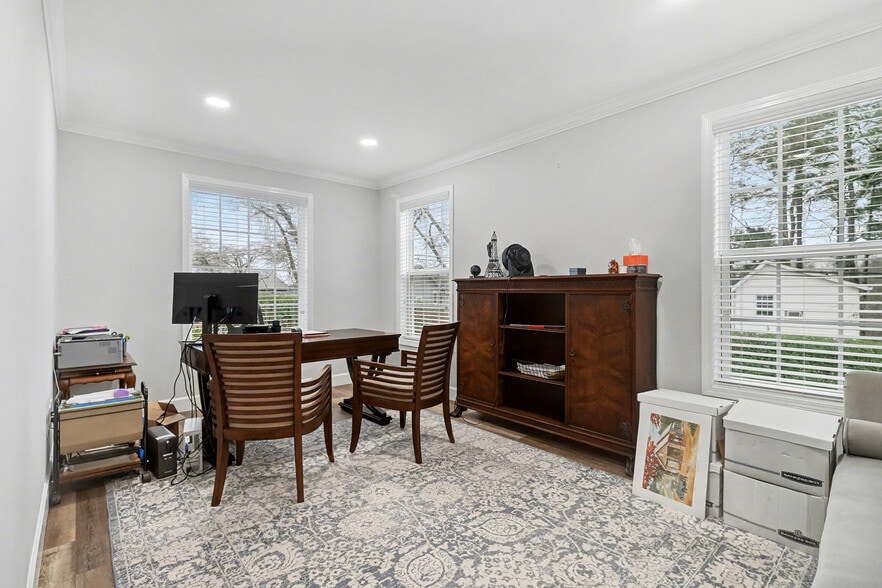 More Photos Of 783 Grove St N, Dahlonega Office For Sale