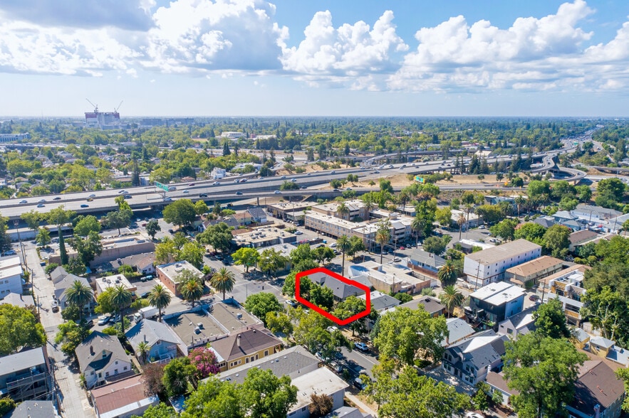 More Photos Of 2722-2730 T St, Sacramento Apartments For Sale