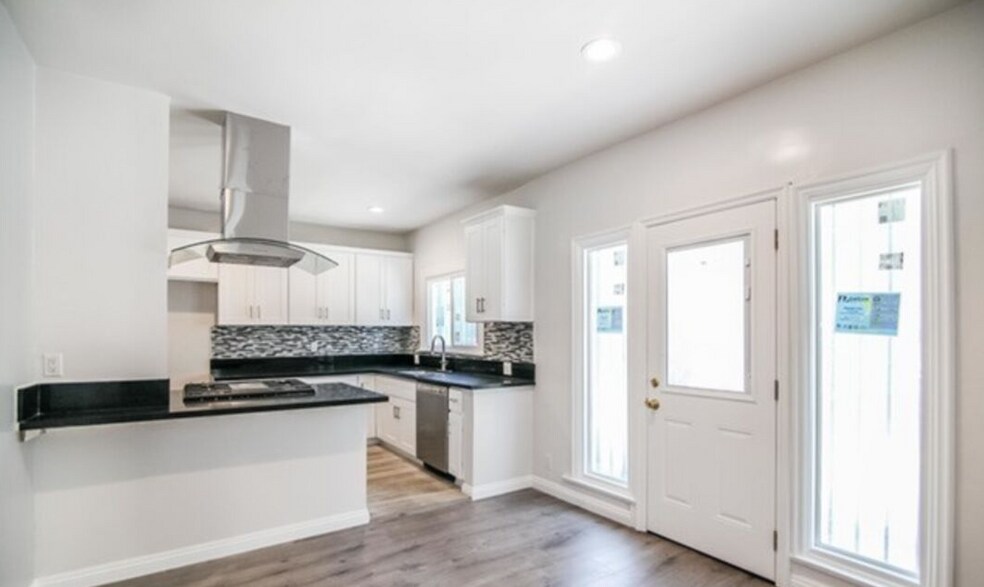 More Photos Of 801 N Alexandria Ave, Los Angeles Apartments For Sale